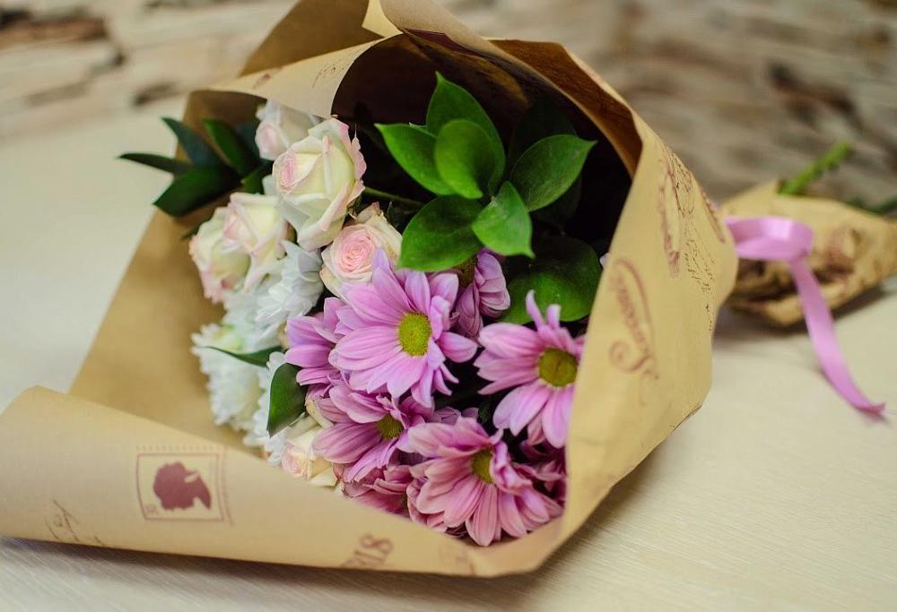 Букет цветов из: Розы и Хризантемы в Дубнево