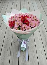 Букет цветов из:  Альстромерии в Дубнево