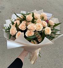Букет Кремовые розы Латте в Дубнево