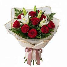 Букет цветов из:  Лилии и Розы в Дубнево