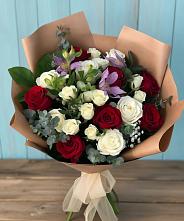 Букет цветов из:  Розы и Альстромерии в Дубнево