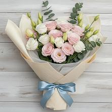 Букет цветов из:  Лизиантусы #REPLACE_PRED# Дубнево