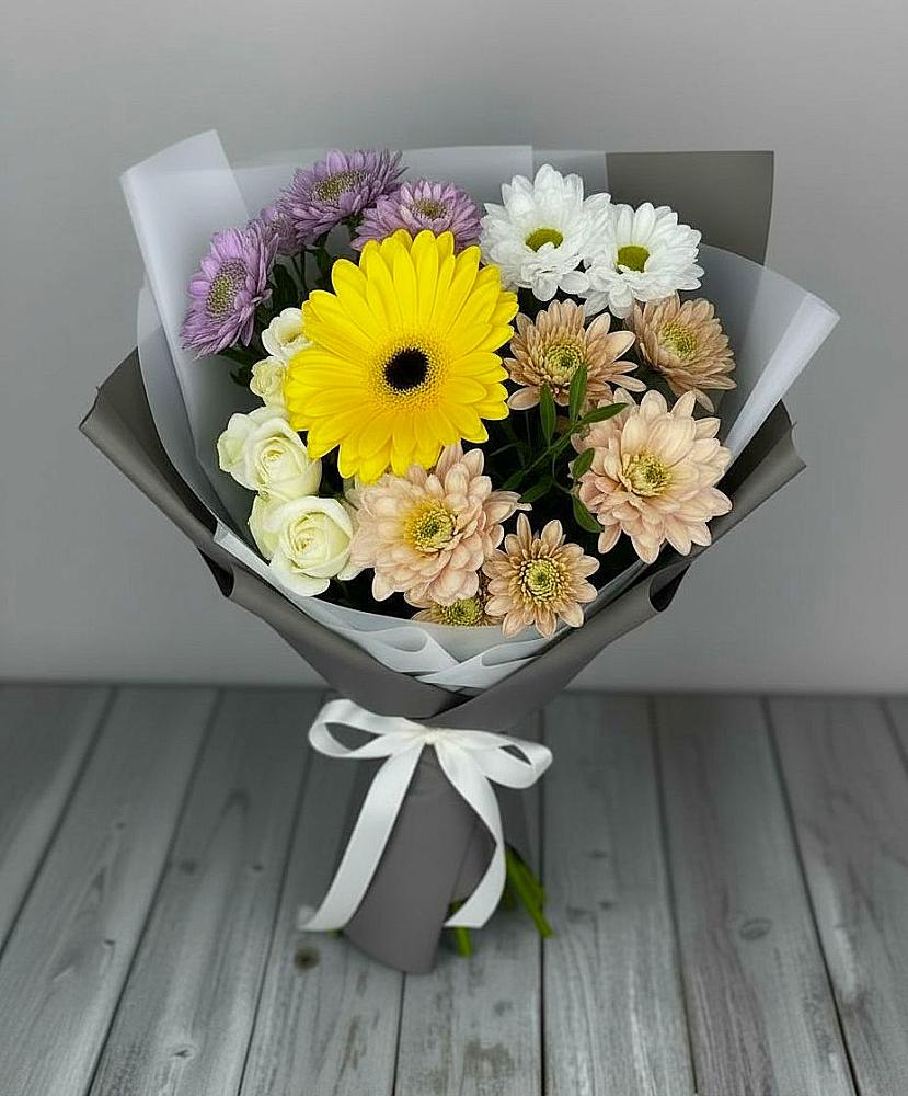 Букет цветов из: Розы, Герберы и Хризантемы в Дубнево