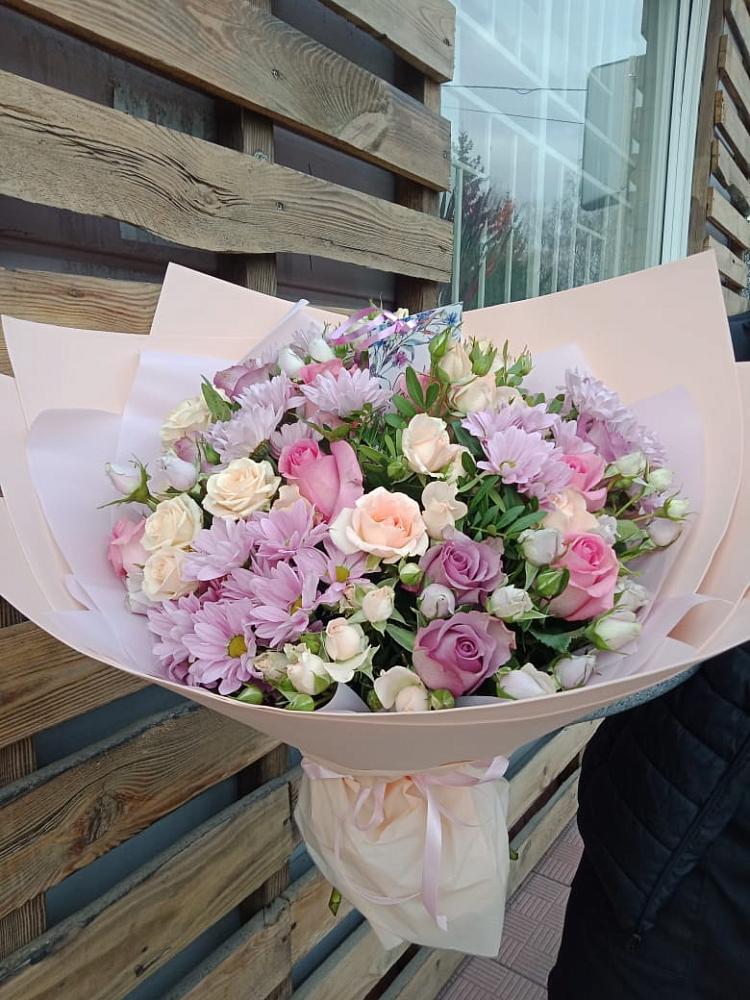 Букет цветов из: Розы и Хризантемы в Дубнево