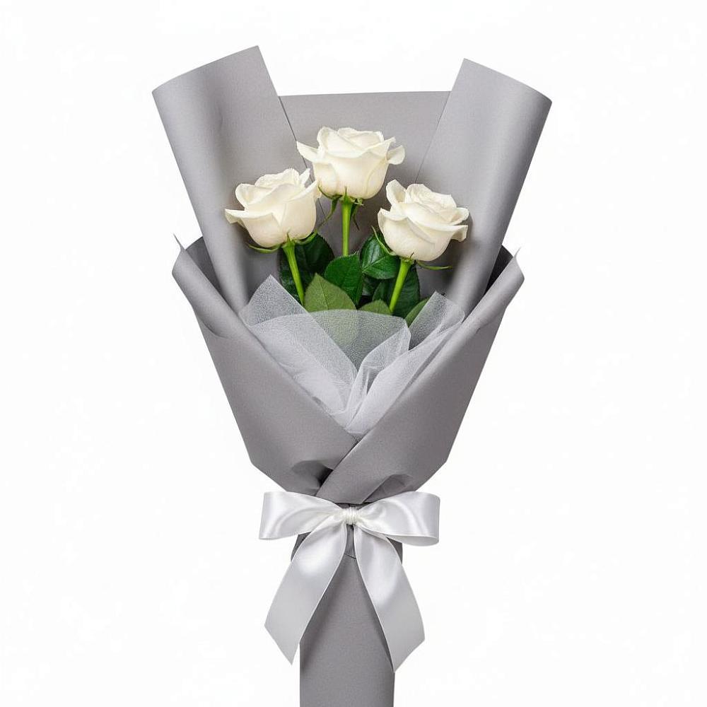 Букет 3 белые розы в Дубнево