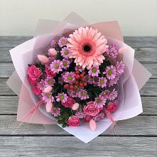 Букет цветов из:  Розы, Герберы и Хризантемы в Дубнево