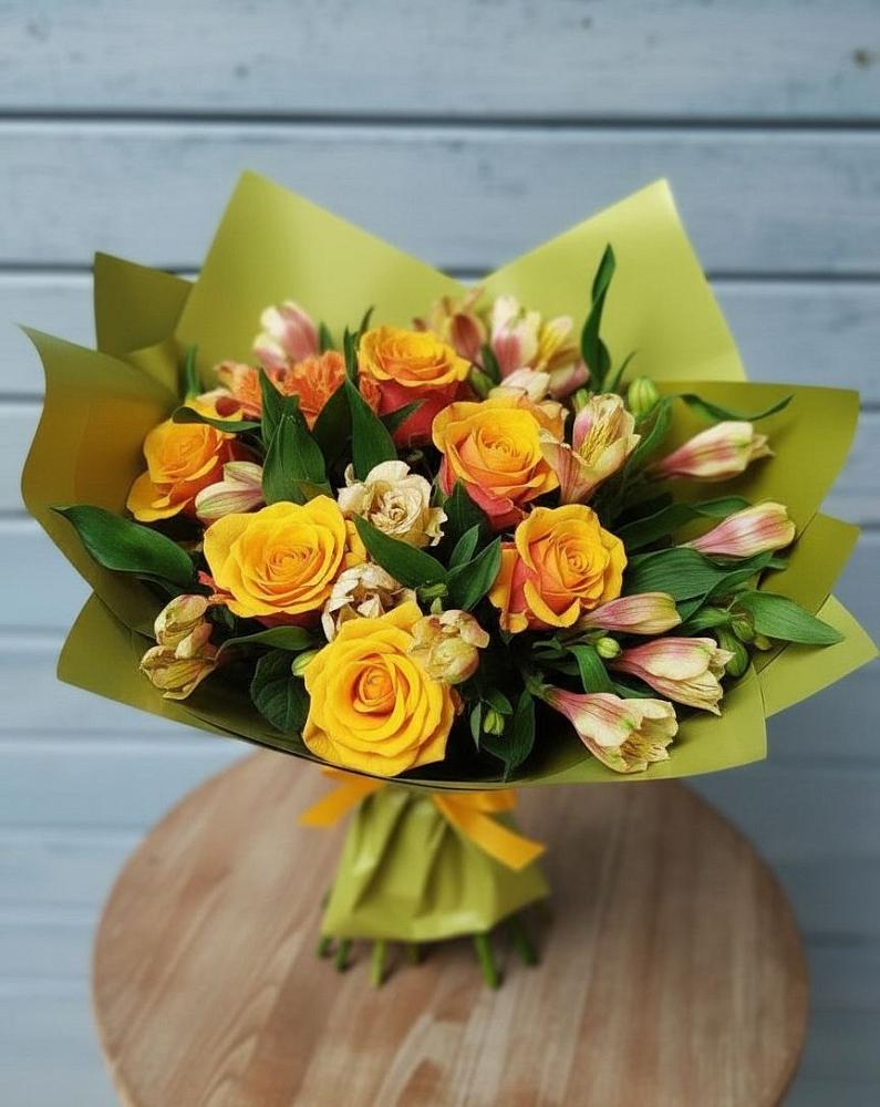 Букет цветов из: Альстромерии и Розы в Дубнево
