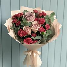 Букет цветов из:  Гвоздики и Розы в Дубнево